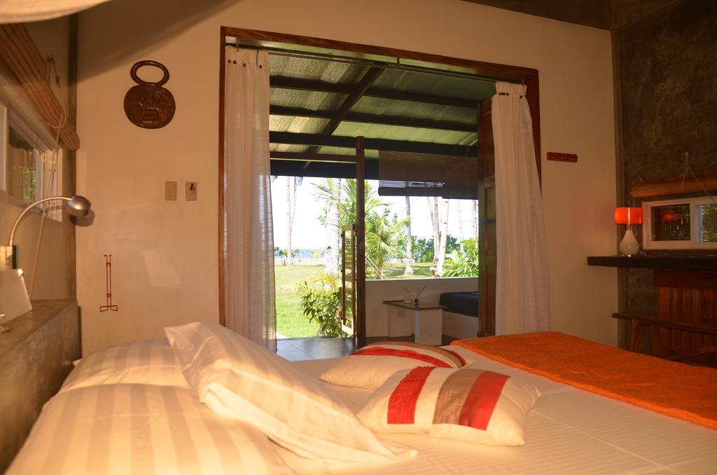 Somewhere Else Boutique 3* Mambajao