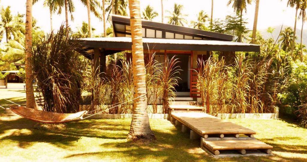 Resort Somewhere Else Boutique